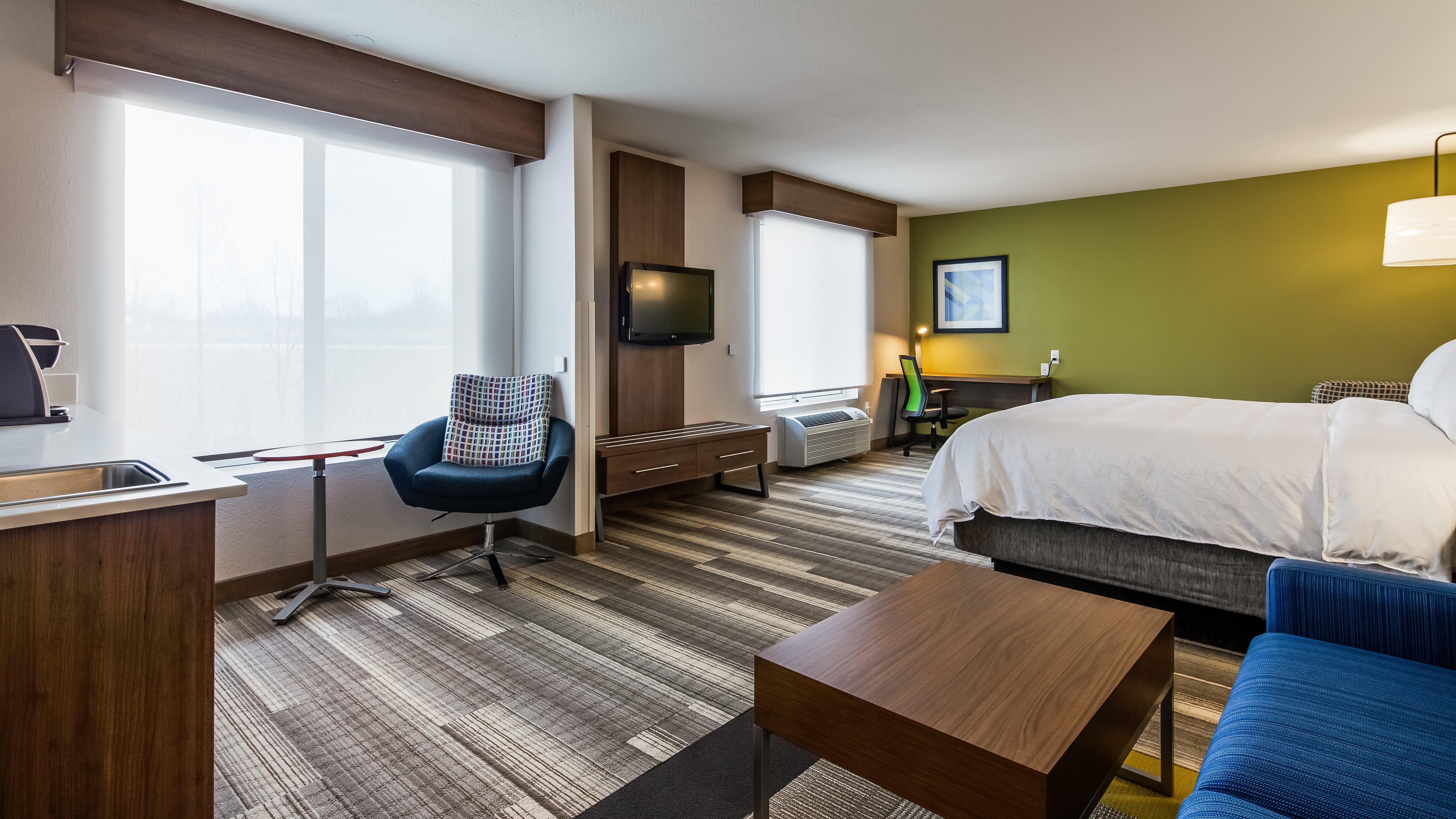 Holiday Inn Express & Suites Detroit - Farmington Hills By Ihg Northville Zewnętrze zdjęcie