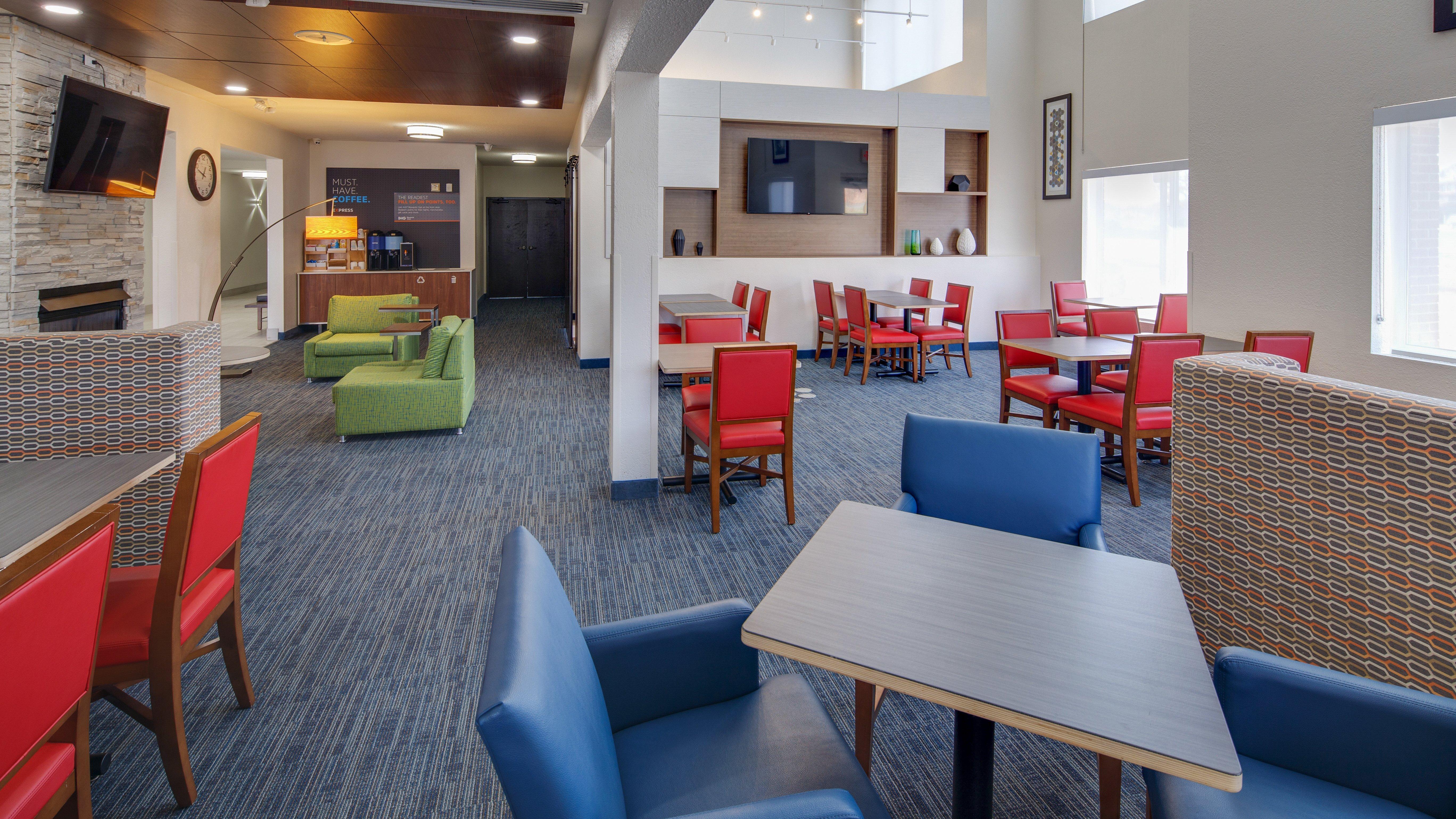 Holiday Inn Express & Suites Detroit - Farmington Hills By Ihg Northville Zewnętrze zdjęcie